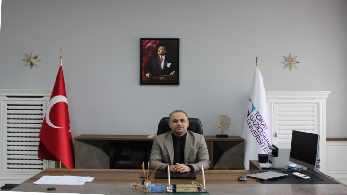 Prof.Dr. Turgut ATAY - Müdür